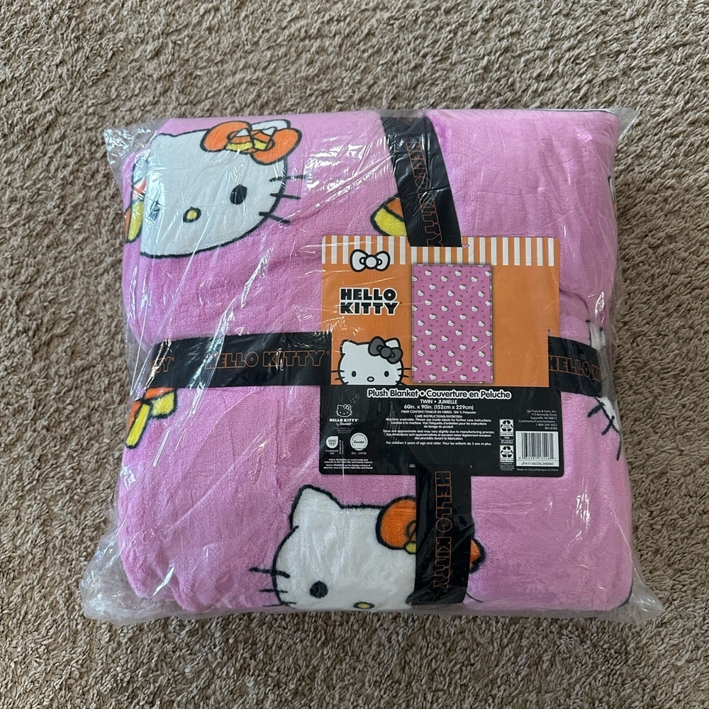 Hello Kitty Halloween Candy Corn Pink Twin Size Plush Throw Blanket